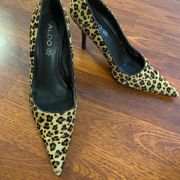 Aldo pony hair leopard heels 4in